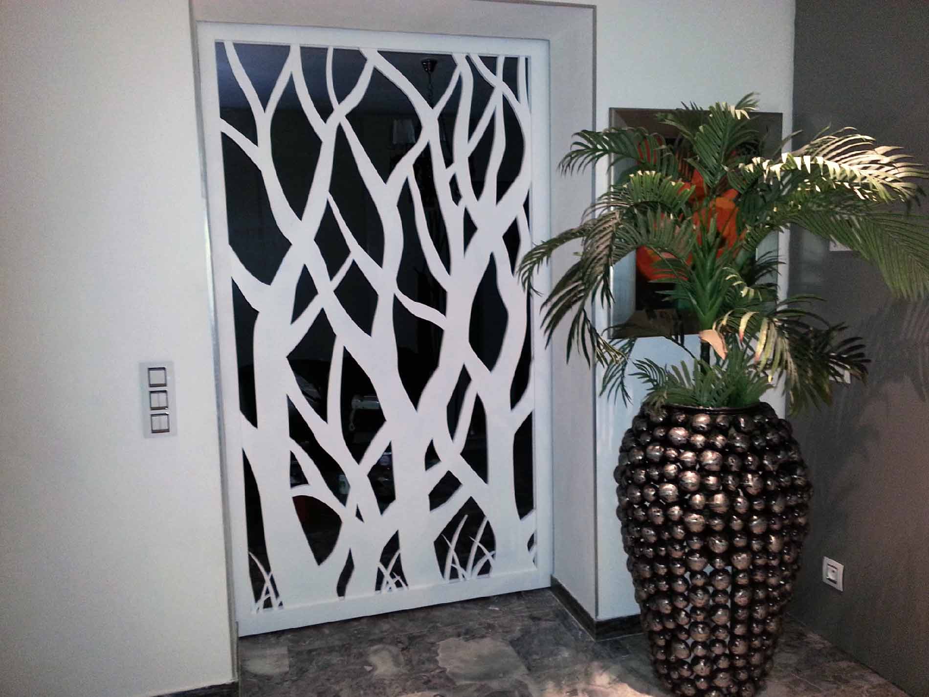 porte intérieure ajourée originale