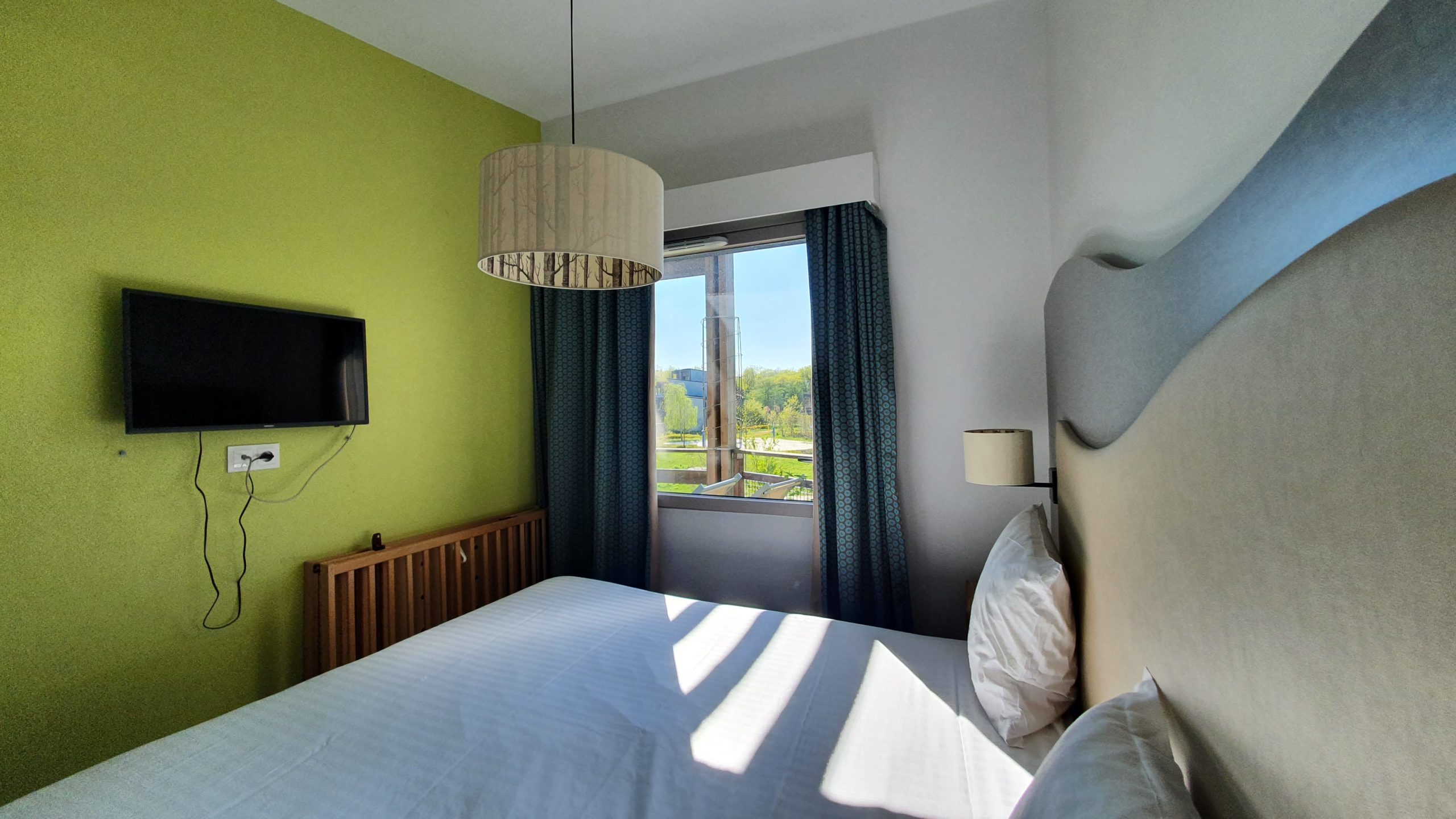 lit center parcs village nature paris