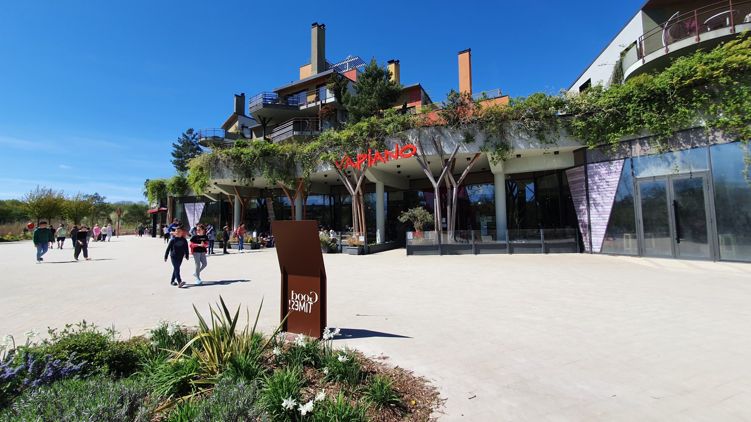 restaurant vapiano center parcs village nature paris