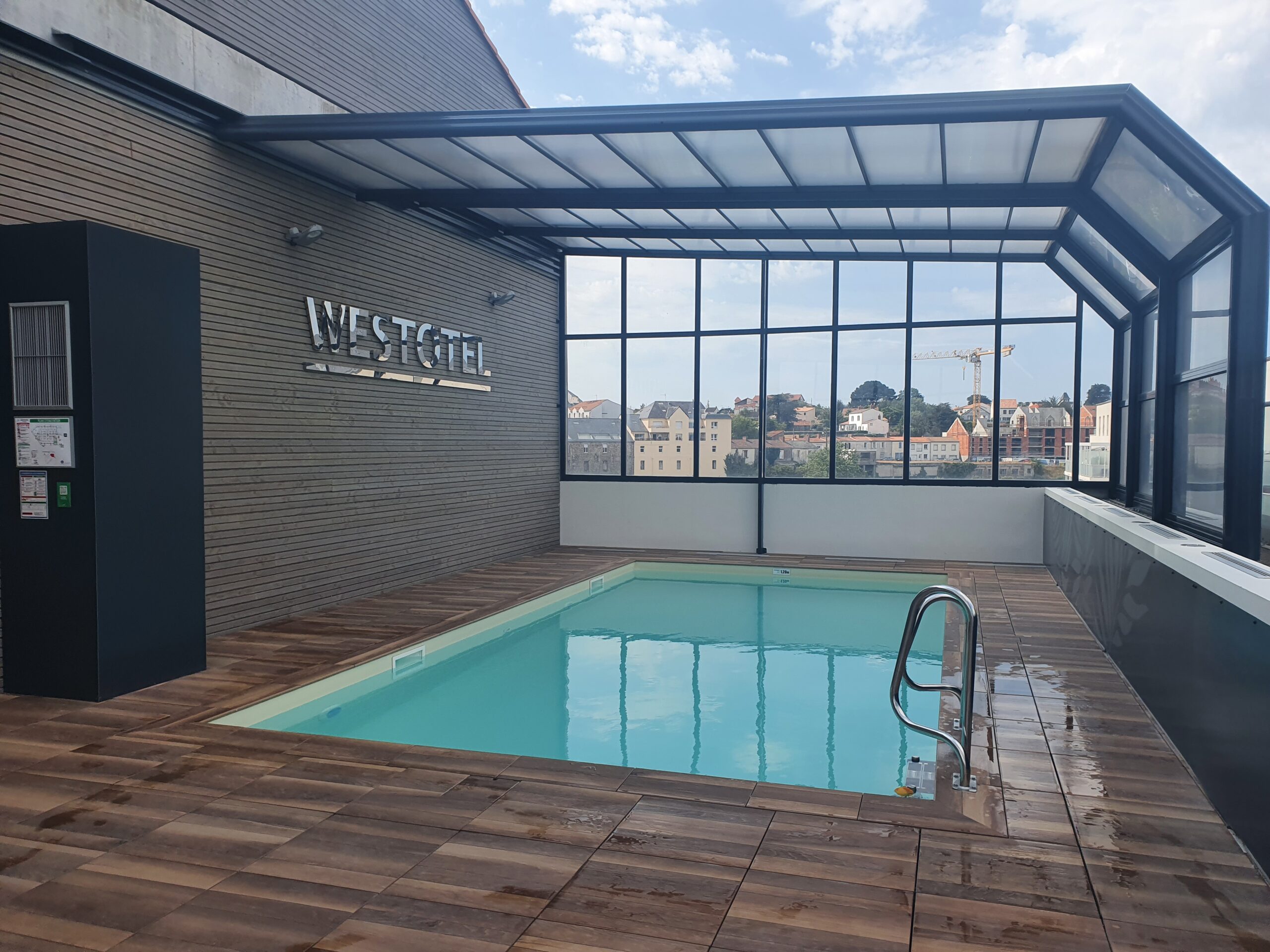 piscine westotel pornic