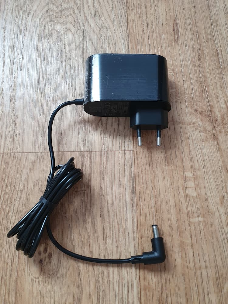 chargeur aspirateur dreame h12