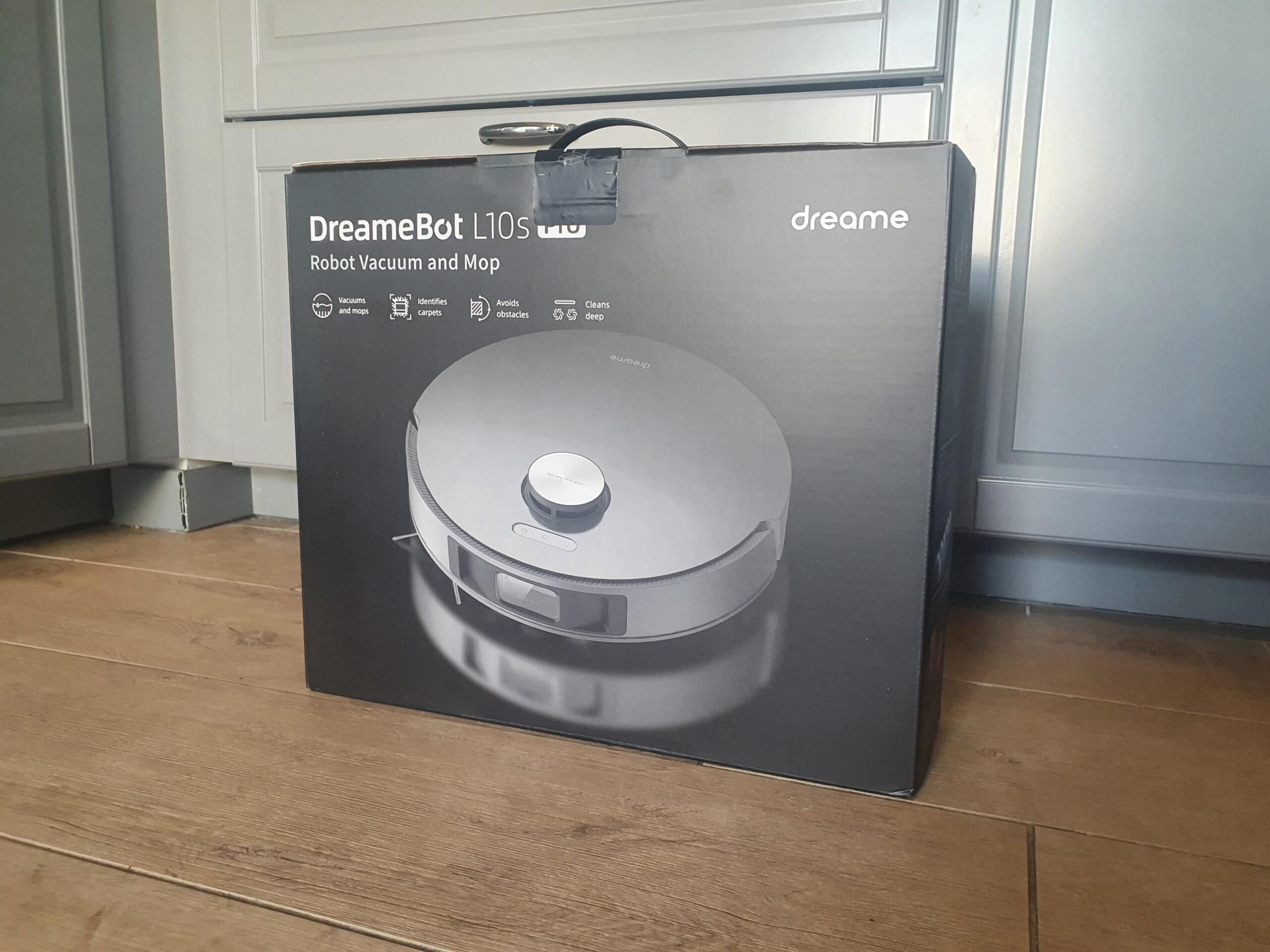 emballage aspirateur dreamebot l10s pro