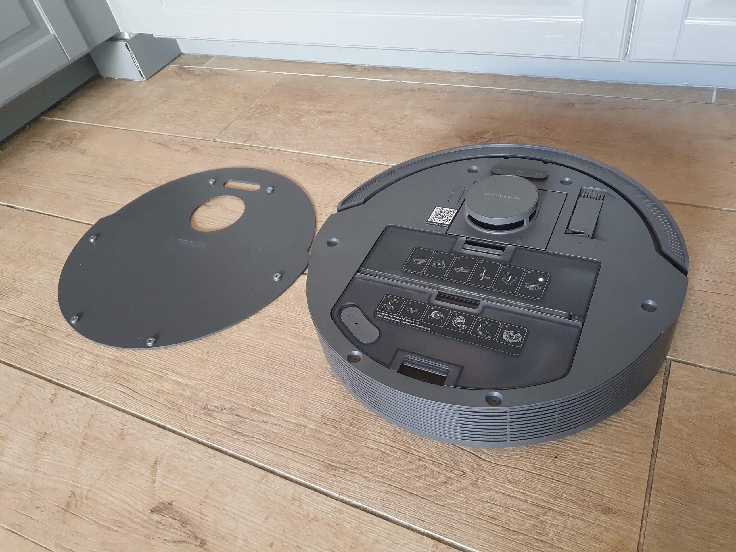 interieur aspirateur dreamebot l10s pro