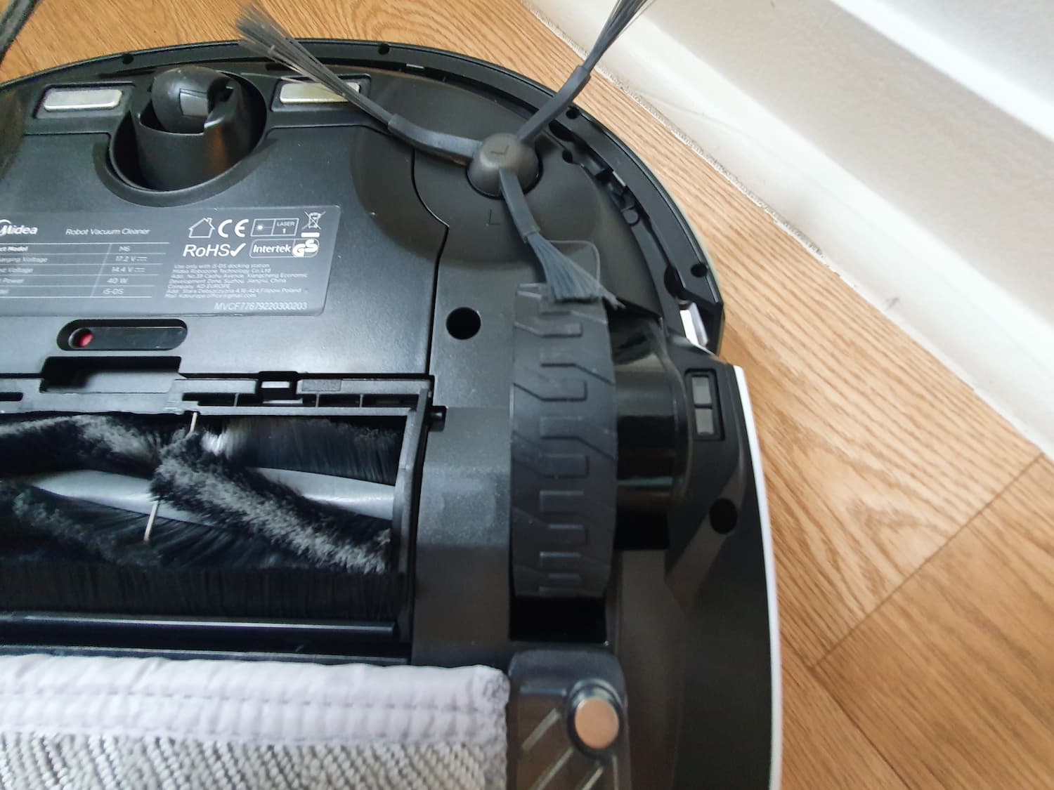 roue aspirateur robot midea m6