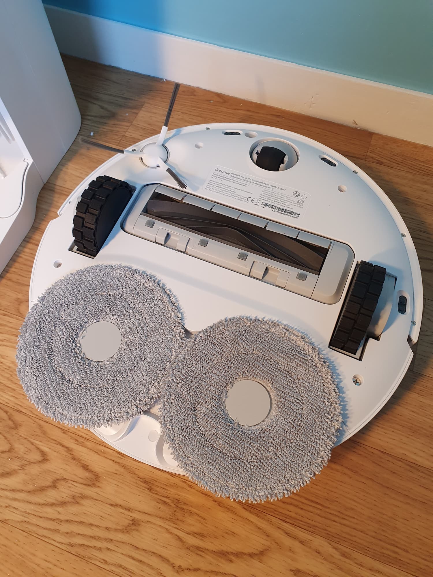 dreamebot l10 ultra vu du dessous