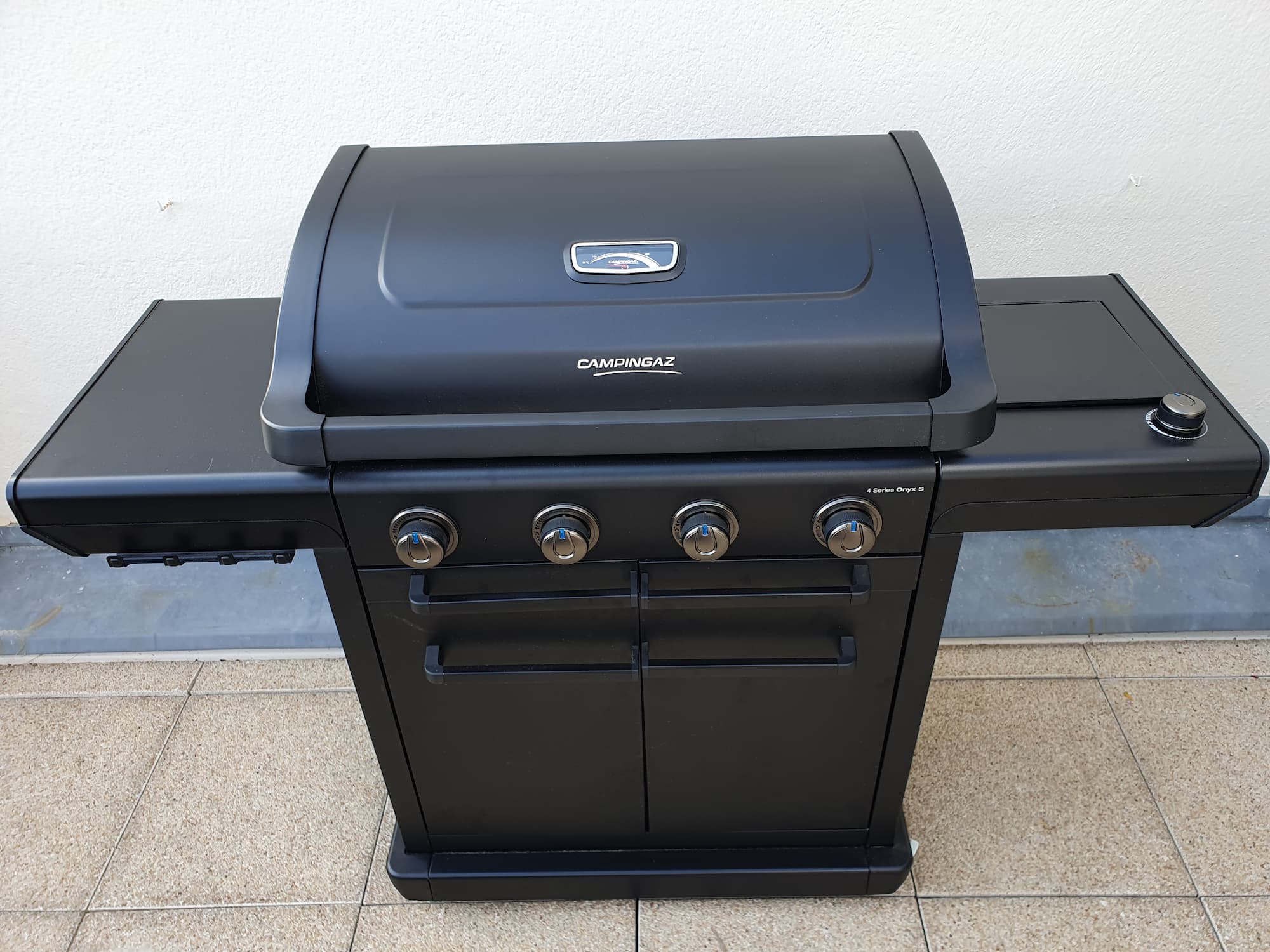 test Barbecue gaz Onyx 4 S