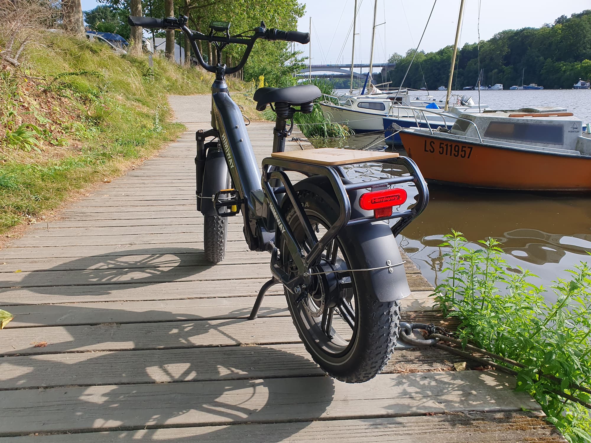 velo himiway big dog arriere