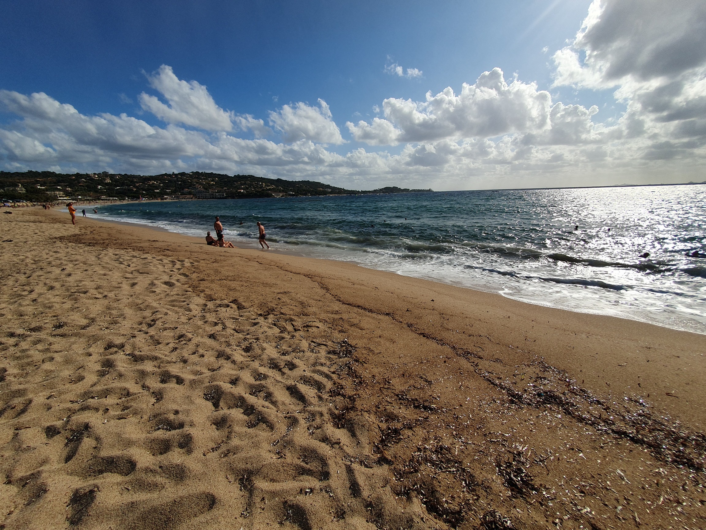 La mer de l'hôtel club Marina Viva de Porticcio.