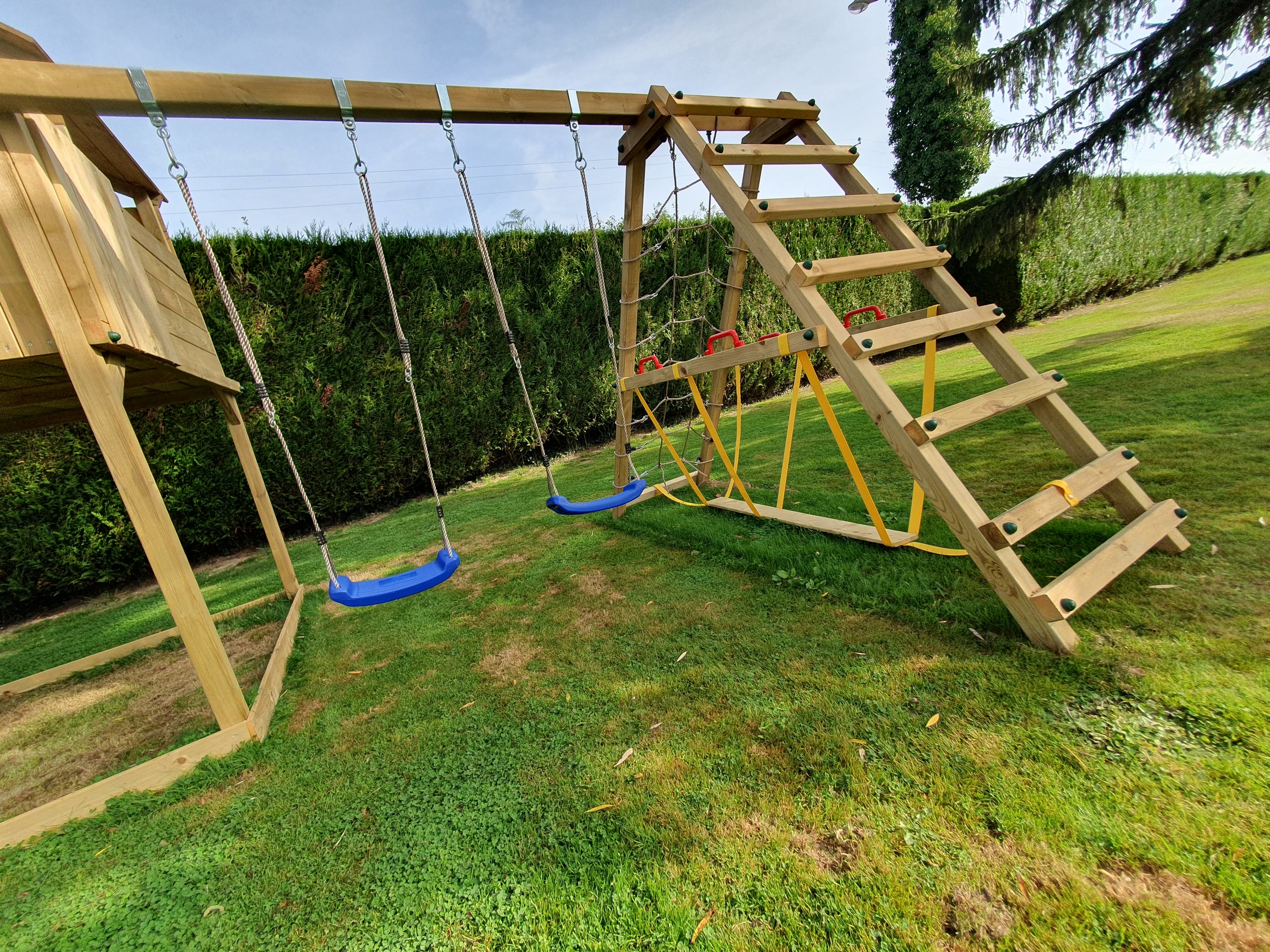 balançoire aire de jeux pour enfants wickey