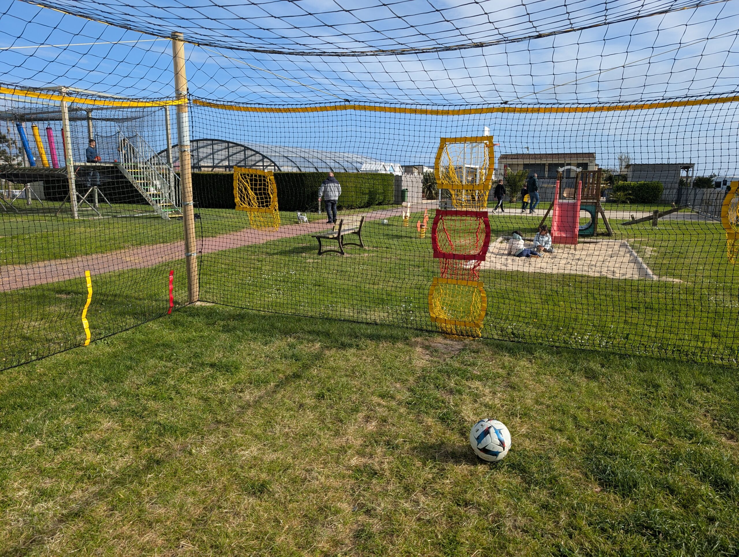 jeu foot camping omaha beach