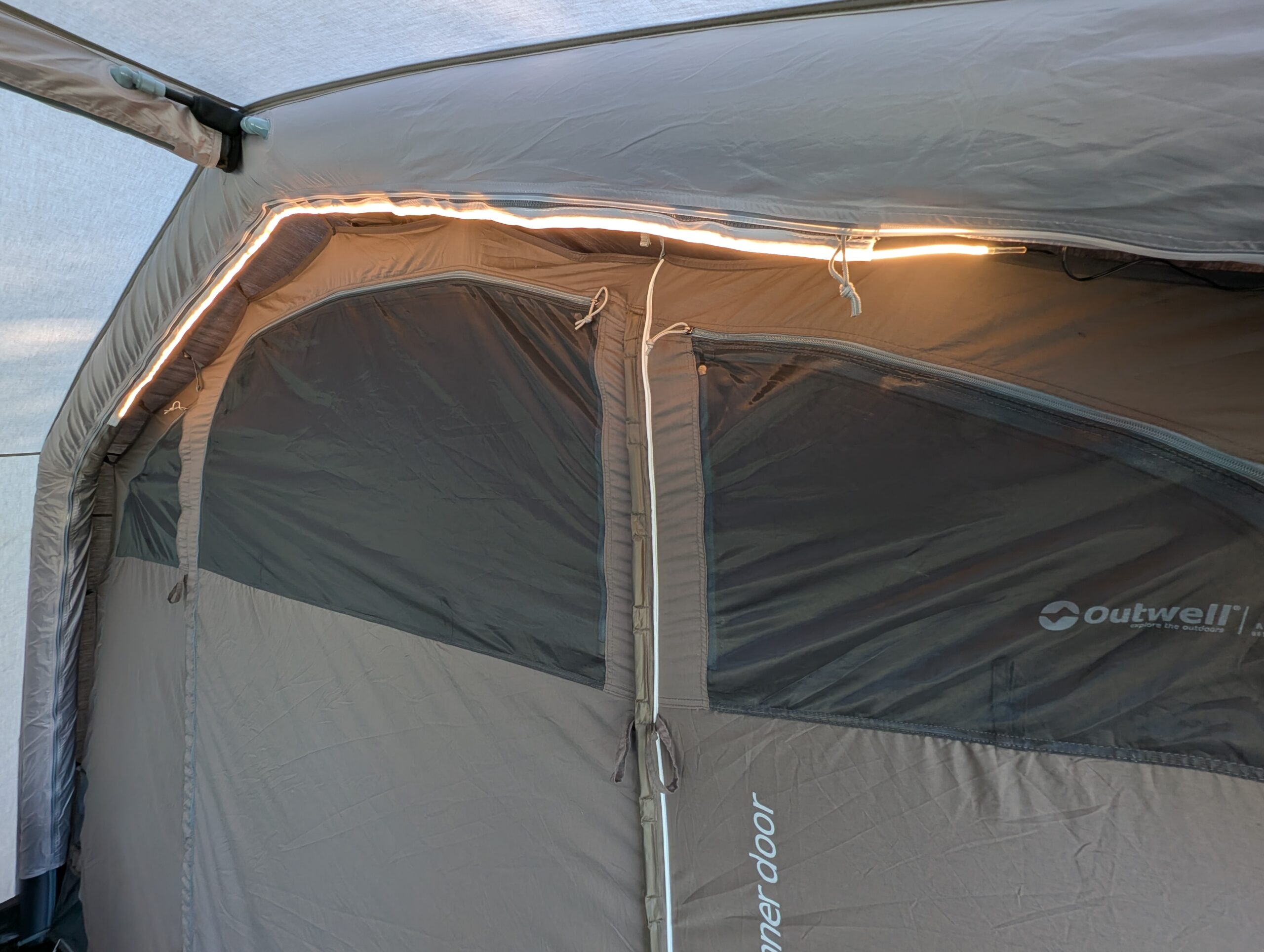éclairage Toile de tente gonflable Outwell Alabama 6 Air TC